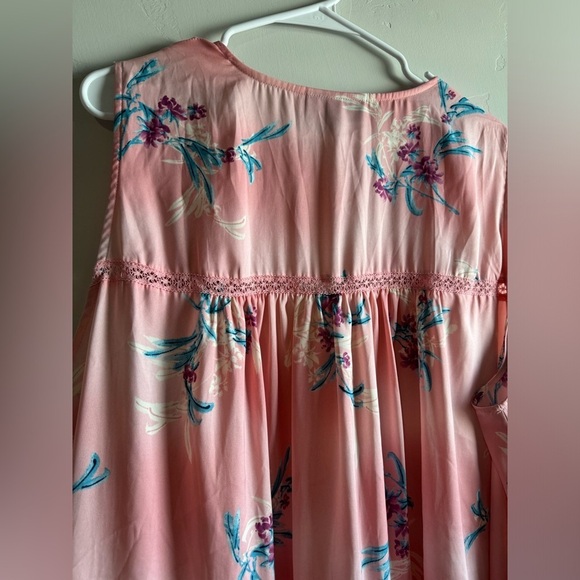 Lane Bryant - Pink Floral Blouse - Picture 10 of 11